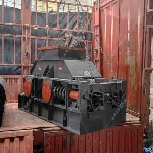 2PG1200x800河卵石破碎機 大型破碎機發往山東