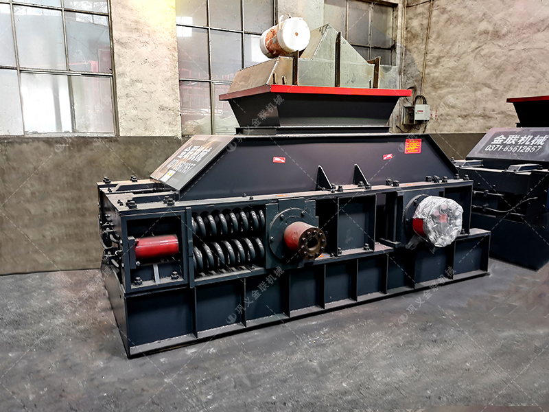 2PG1200x800大型對輥破碎機發貨 發往湖北