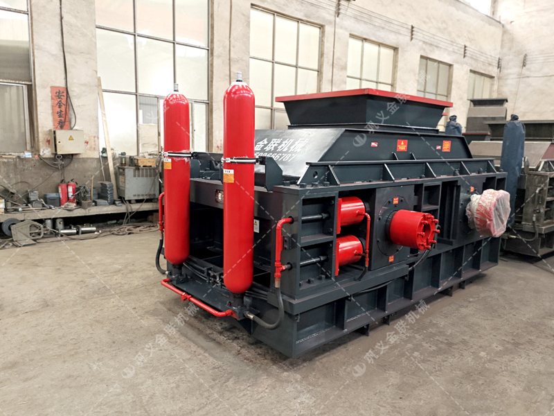 時(shí)產(chǎn) 100 噸的液壓對(duì)輥設(shè)備怎么選？金聯(lián)機(jī)械工程師專業(yè)建議